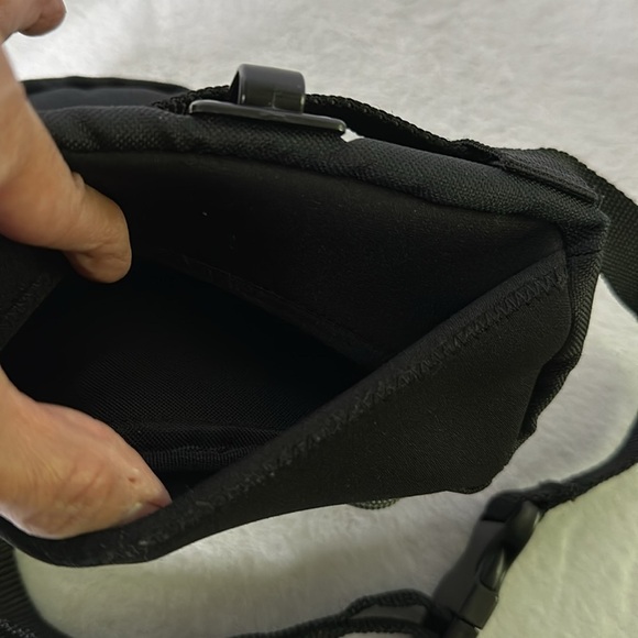 Starmark Dog Training Treat Waist Pack - Picture 3 of 5